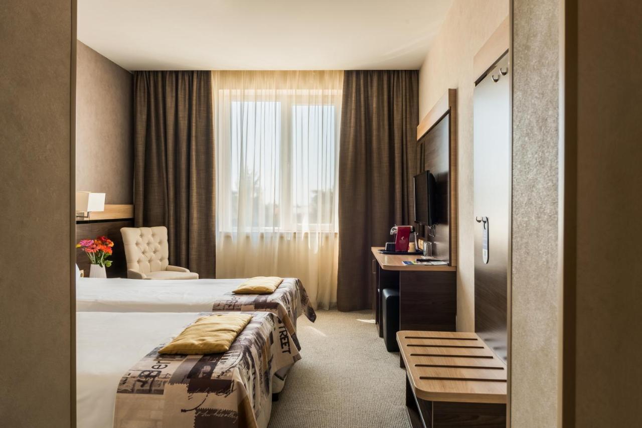 Dunav Plaza Hotel 루세 외부 사진
