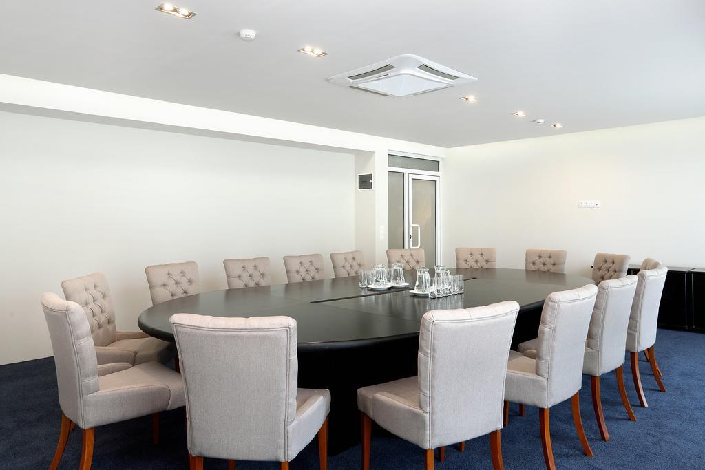 Dunav Plaza Hotel 루세 외부 사진