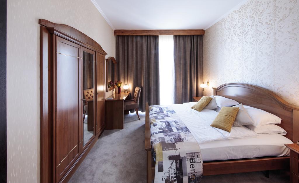 Dunav Plaza Hotel 루세 외부 사진